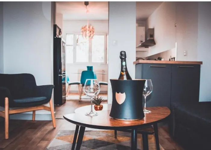 LE LOTUS - Appartement plus parking privatif - V-RENT