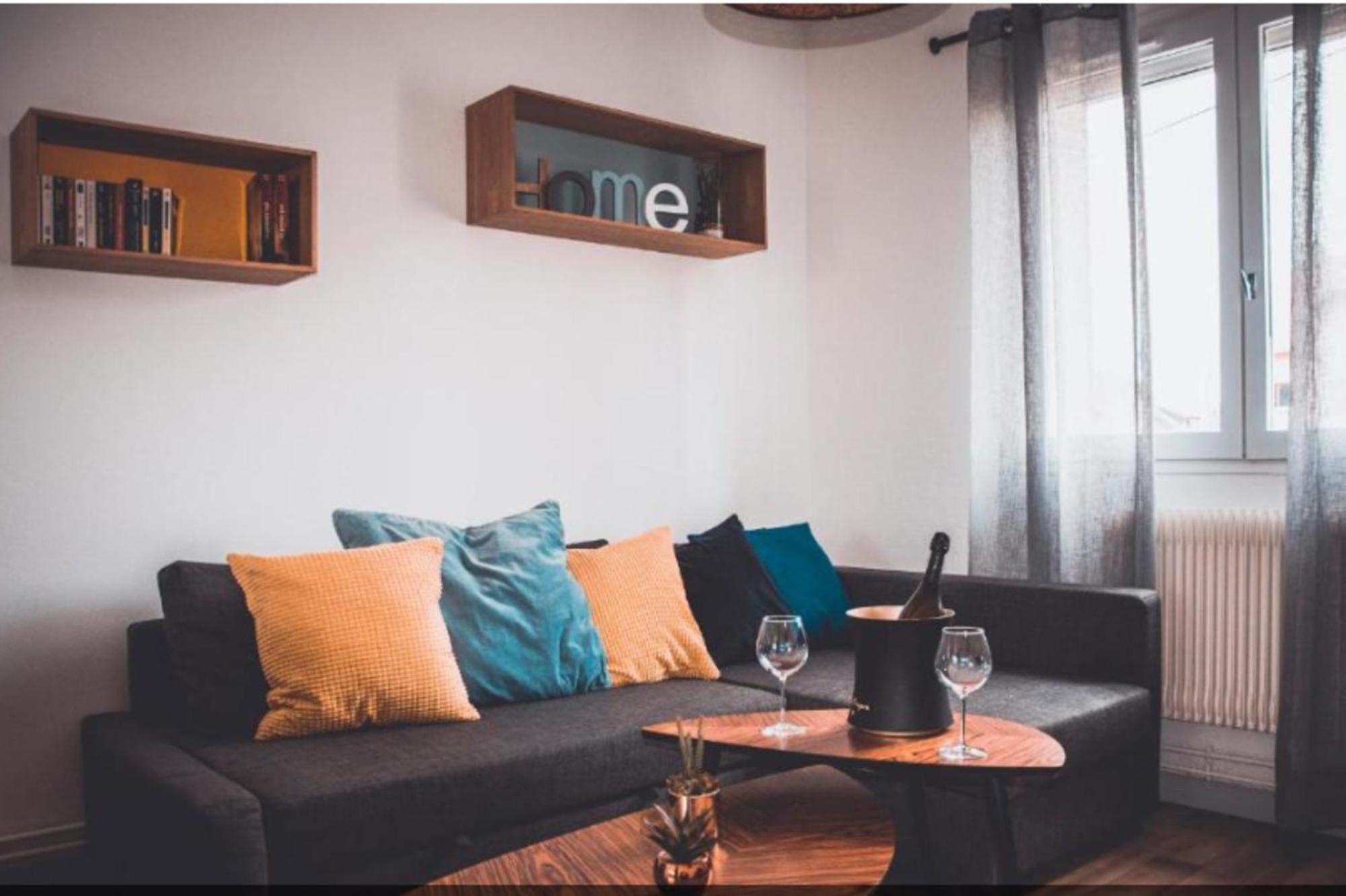 Appartement Le Lotus - Parking Privatif - V-rent Annecy